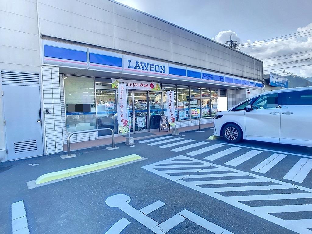 コンビニ　ローソン山口吉敷佐畑店（コンビニ）まで157m