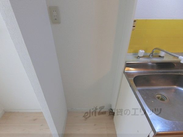 その他設備　冷蔵庫置場