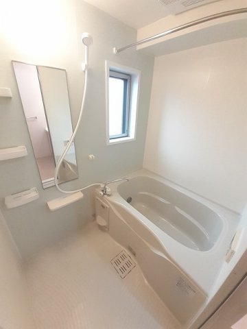 バス・シャワールーム　きれいなお風呂です