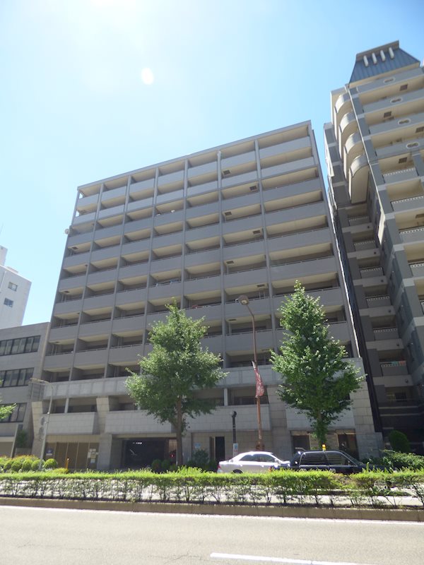 建物外観　☆分譲賃貸！フロワーロード沿いのオシャレな1K。