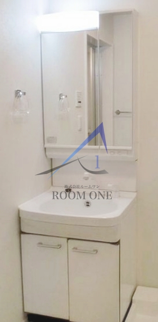 洗面設備　独立洗面台です。