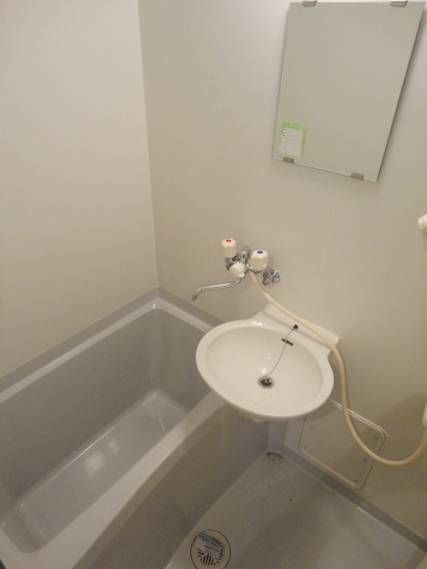 バス・シャワールーム　日々の暮らしに欠かせないお風呂です