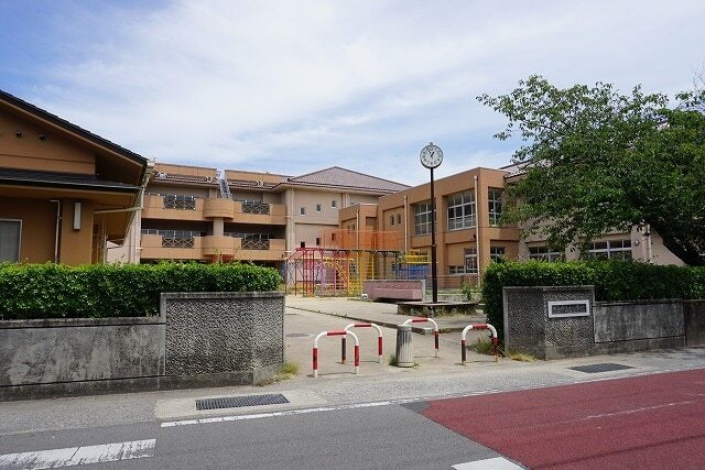 その他　佐古小学校（その他）まで450m