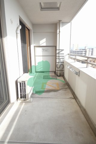 バルコニー　日当たりの良いバルコニーです！