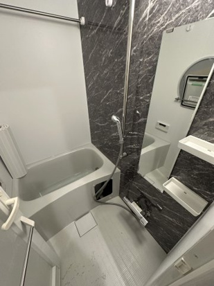 バス・シャワールーム　※別部屋参考写真