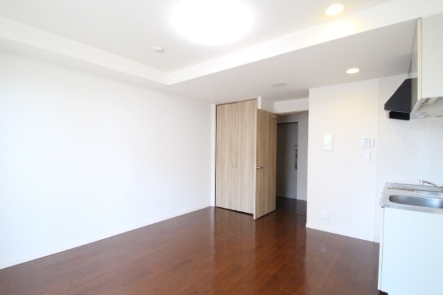 居室・リビング　別号室の写真です