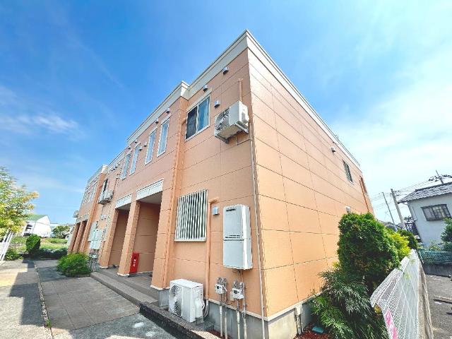 建物外観　外観写真（昼）