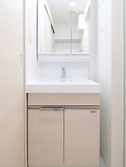 洗面設備　★収納付き、独立洗面台★
