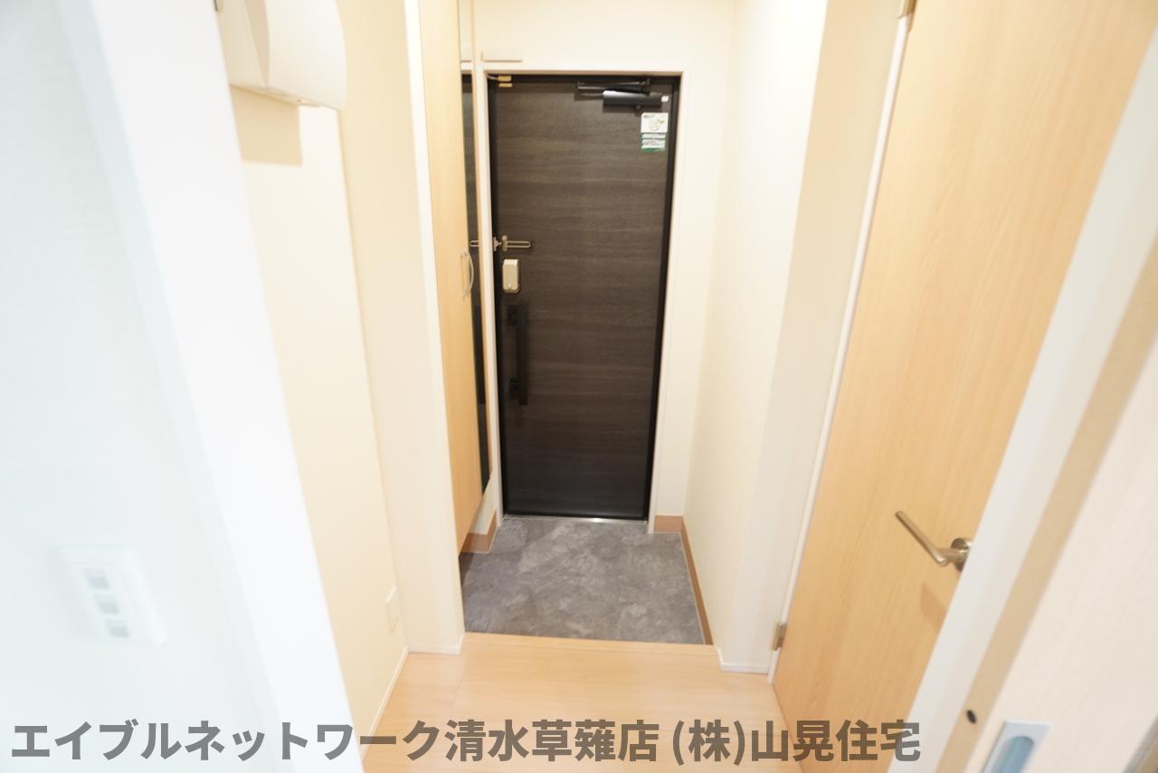 玄関　明るい玄関です