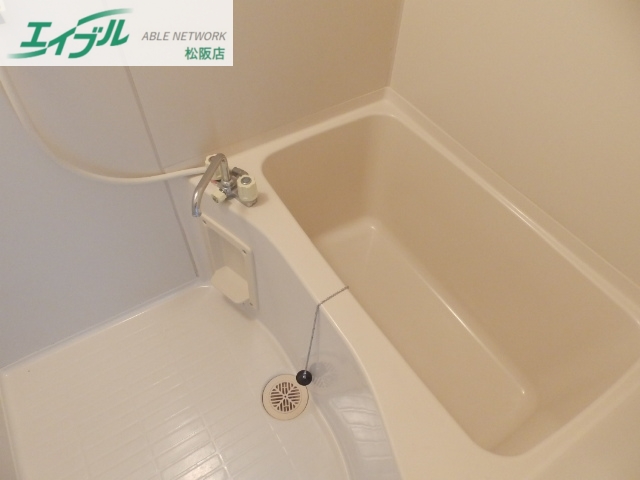 バス・シャワールーム　同型タイプの写真です