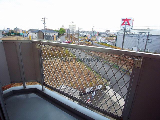 バルコニー　ベランダ