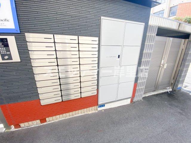 エントランス　清潔なエントランスです