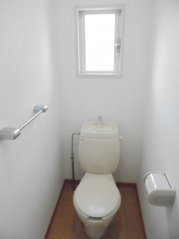 トイレ　シンプルで使いやすいトイレです