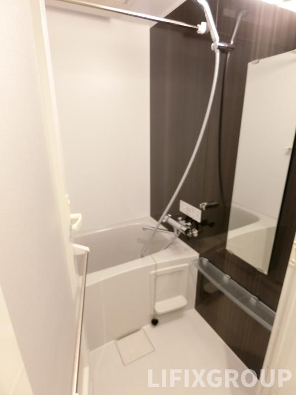 バス・シャワールーム　風呂