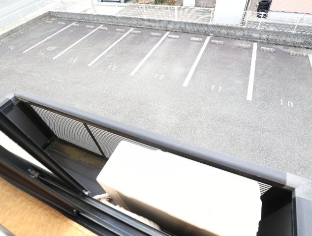 バルコニー　バルコニー付きです