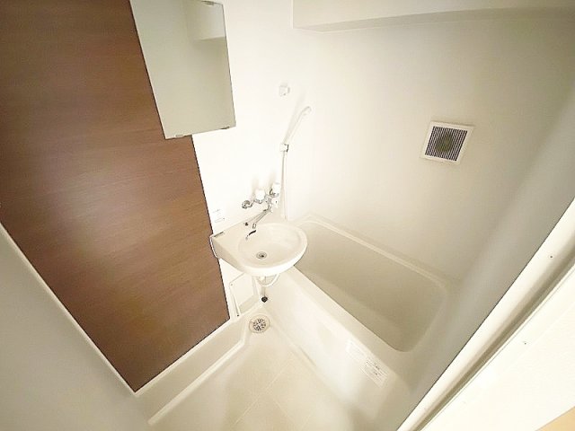 バス・シャワールーム　日々の疲れを癒すお風呂です♪日々の疲れを癒すお風呂です♪