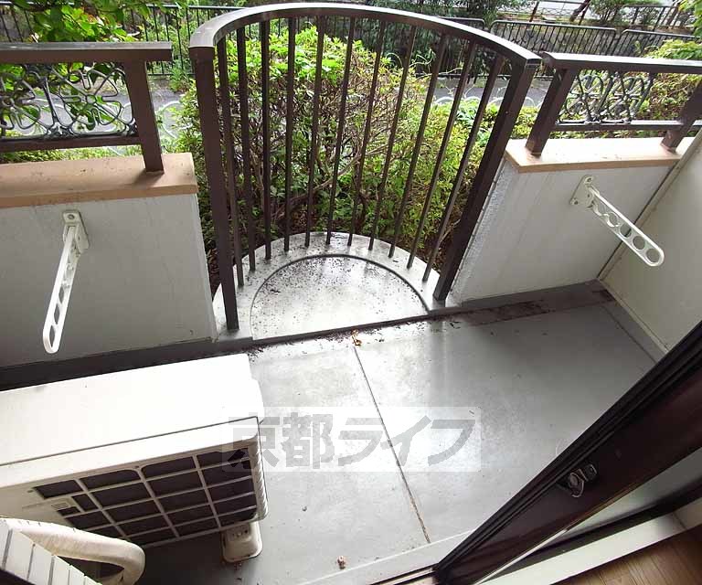 バルコニー　きれいなバルコニーです