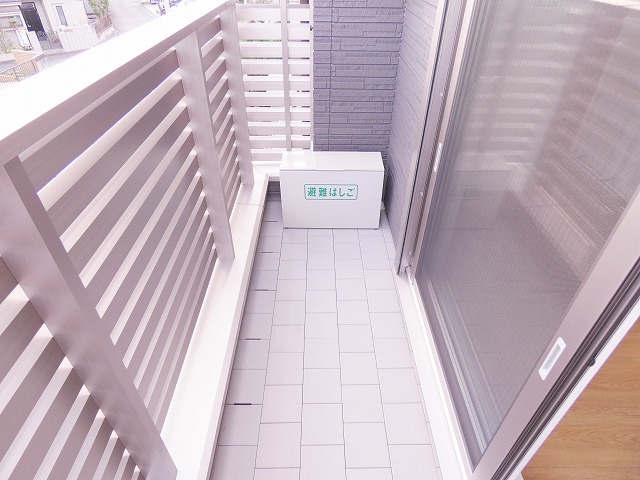 バルコニー　※室内写真は同ハウスメーカー施工イメージとなります。