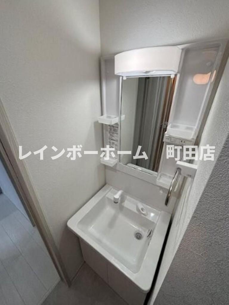 洗面設備　※同施工参考画像