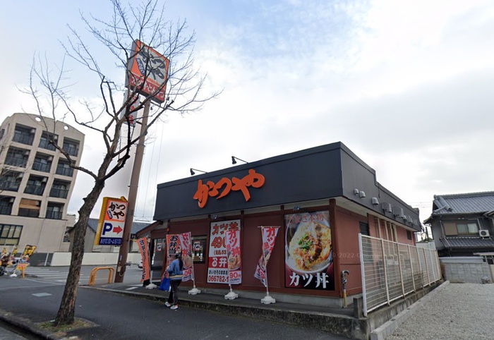 飲食店　かつや 東大阪西堤店（飲食店）まで110m