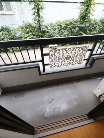 バルコニー　バルコニーです♪