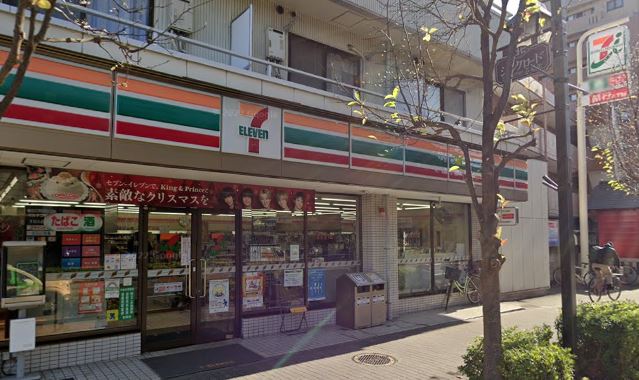コンビニ　セブンイレブン ムサシ小金井北口店（コンビニ）まで965m