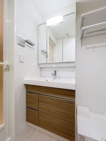 洗面設備　☆嬉しい独立洗面台☆