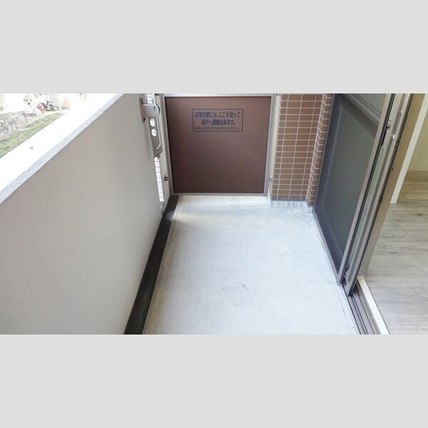 バルコニー　バルコニー