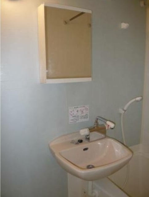 洗面設備　別部屋参考写真