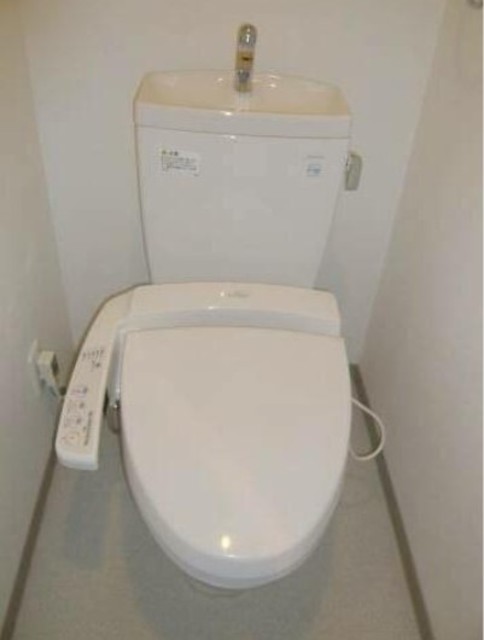 トイレ　別部屋参考写真