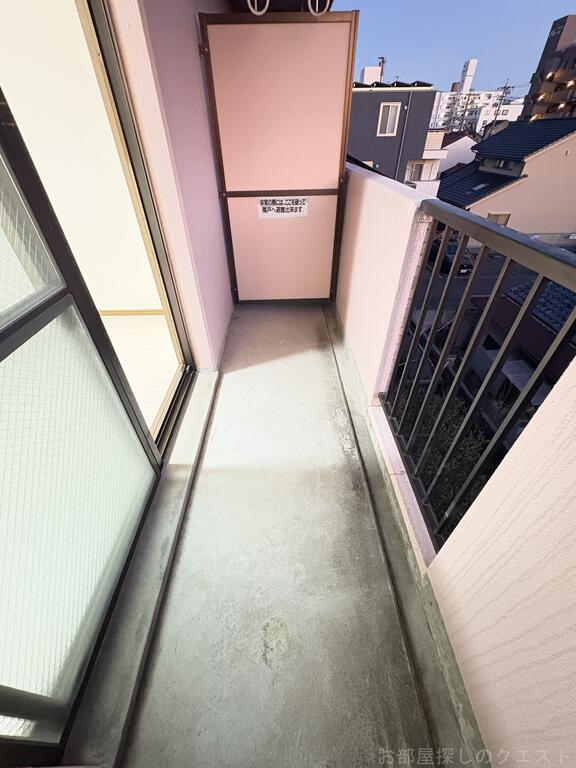 バルコニー　（写真は同タイプ）