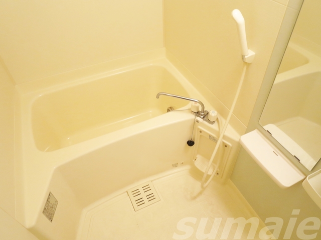 バス・シャワールーム　☆キレイで広いお風呂です☆