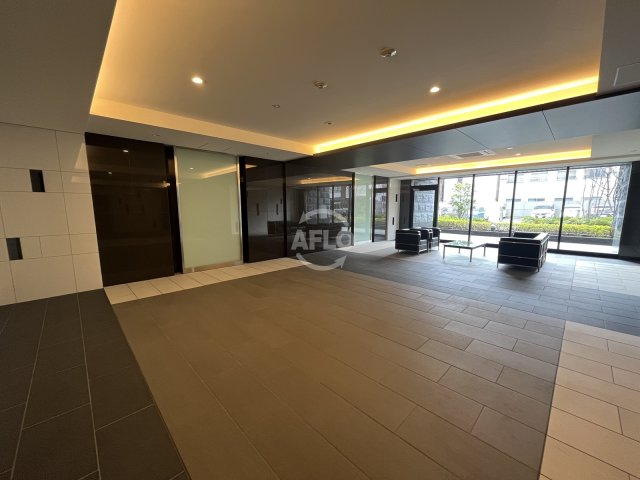 ロビー　プレサンスロジェ都島本通WEST　ロビー