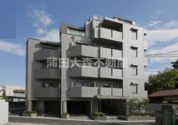 建物外観　2013年10月築　RC鉄筋コンクリート造地上6階建て1K