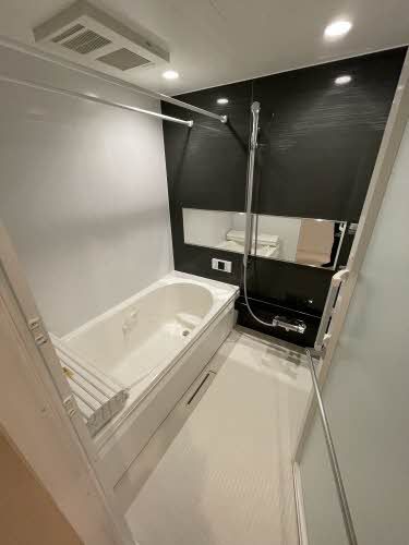 バス・シャワールーム　浴室