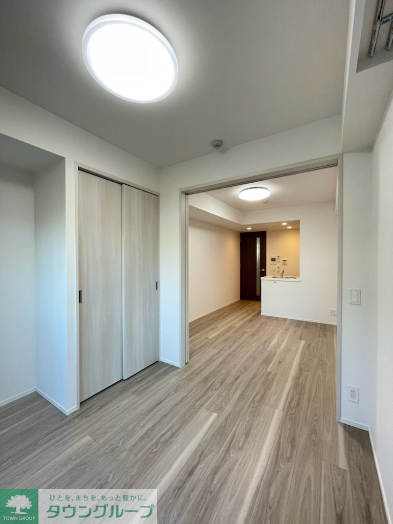 居室・リビング　こちらの居間で趣味の時間をお楽しみください