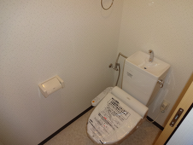 トイレ　※別部屋(参考)