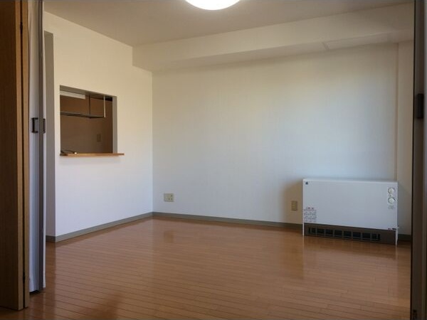 その他設備　壁面が多く家具の配置のしやすいお部屋です