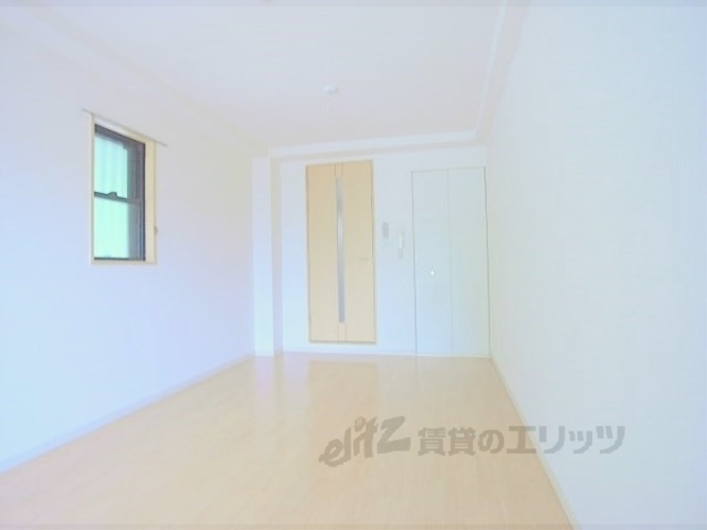 居室・リビング　居室