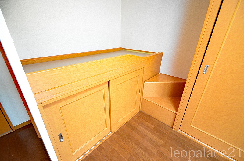 その他部屋・スペース　※写真と現状が異なる場合は現状を優先　2Ｆカーペット