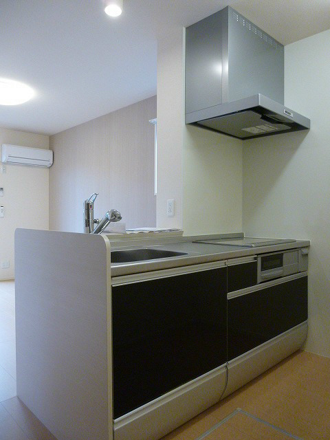 キッチン　写真は103号室です（参考）