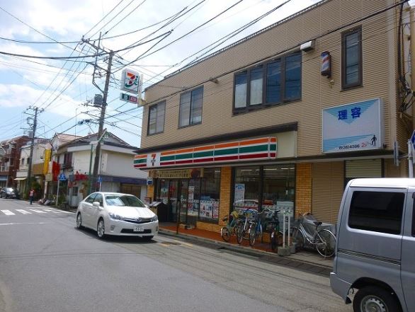 コンビニ　セブンイレブン　藤沢本鵠沼店（コンビニ）まで52m