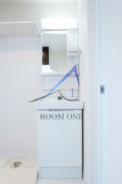 洗面設備　独立洗面台です。