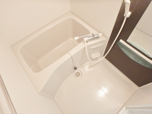 バス・シャワールーム　同施工会社のイメージ写真です。