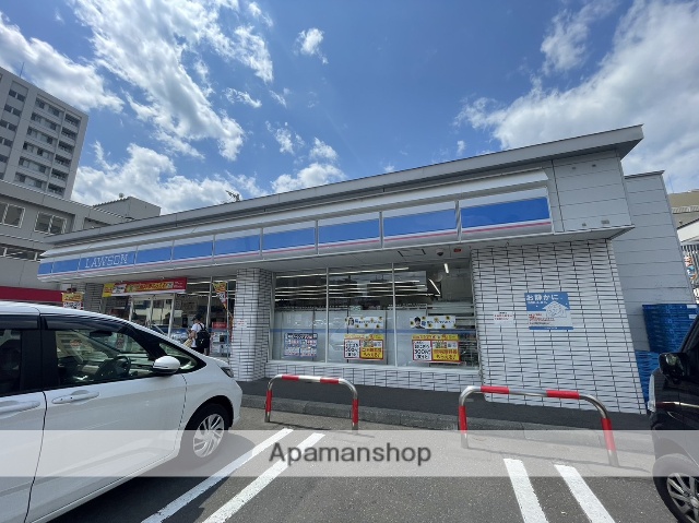 コンビニ　ローソン（コンビニ）まで362m