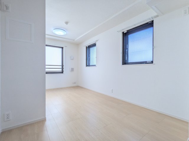 居室・リビング　居間です