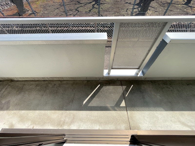 バルコニー　南向きのバルコニーですので、陽当たり良好です。