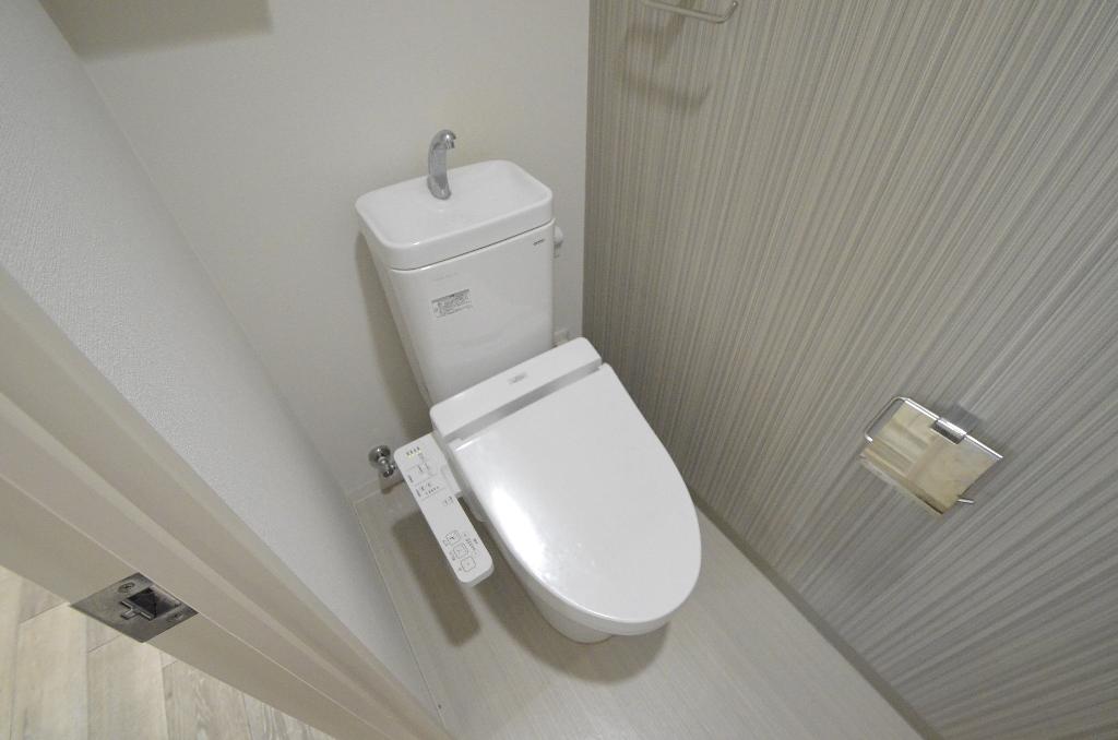 トイレ　シャワー付トイレ