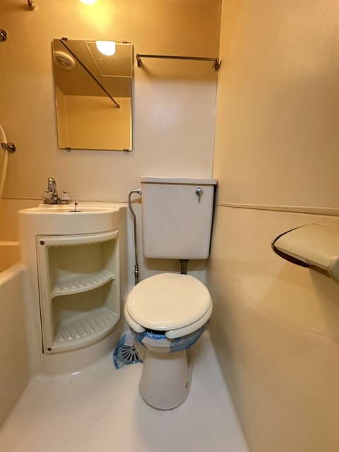 トイレ　別部屋参考写真です