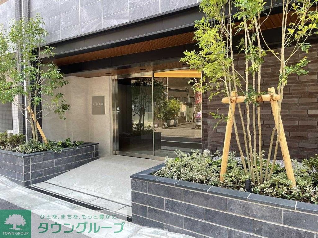 エントランス　エントランス